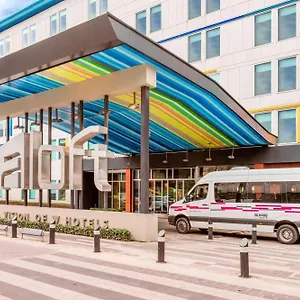 Aloft Airport 4* Bogota
